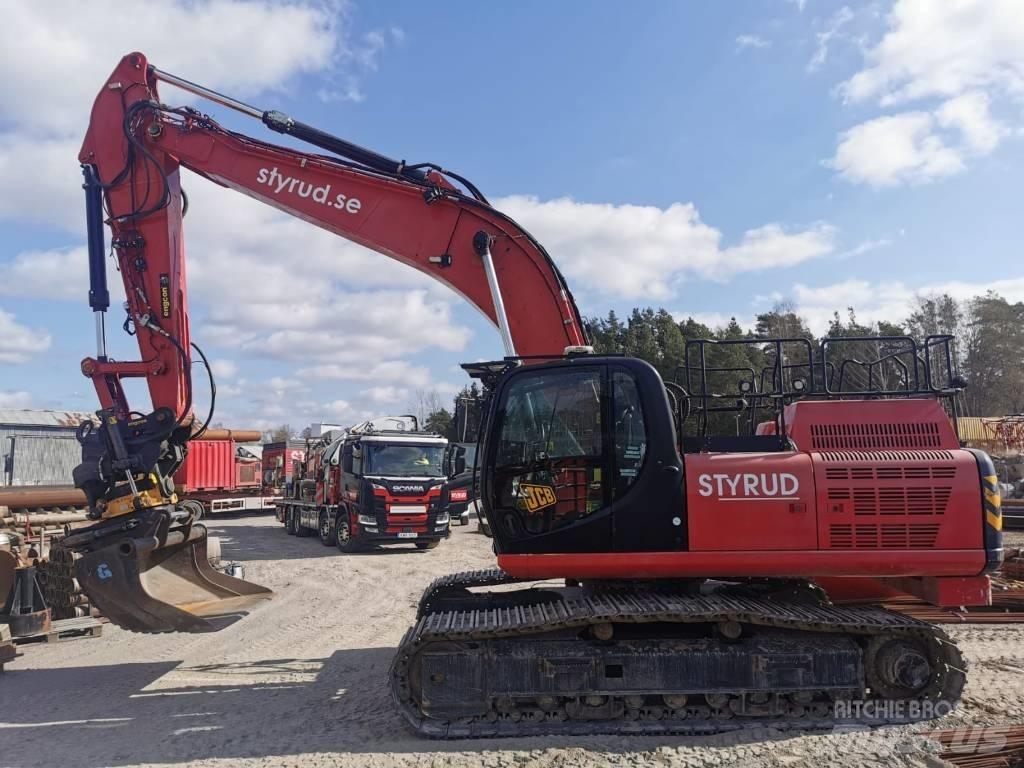 JCB JS 300 LC Cosben Pelle sur chenilles