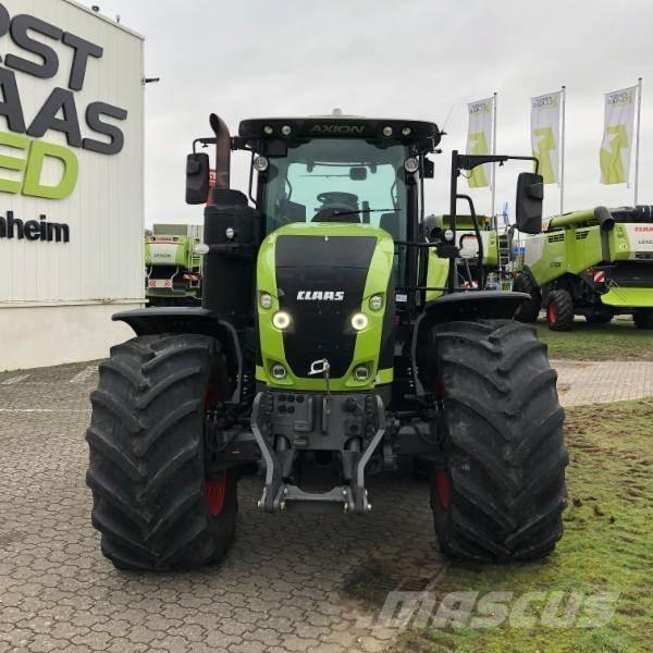 CLAAS AXION 960 TT Tracteur