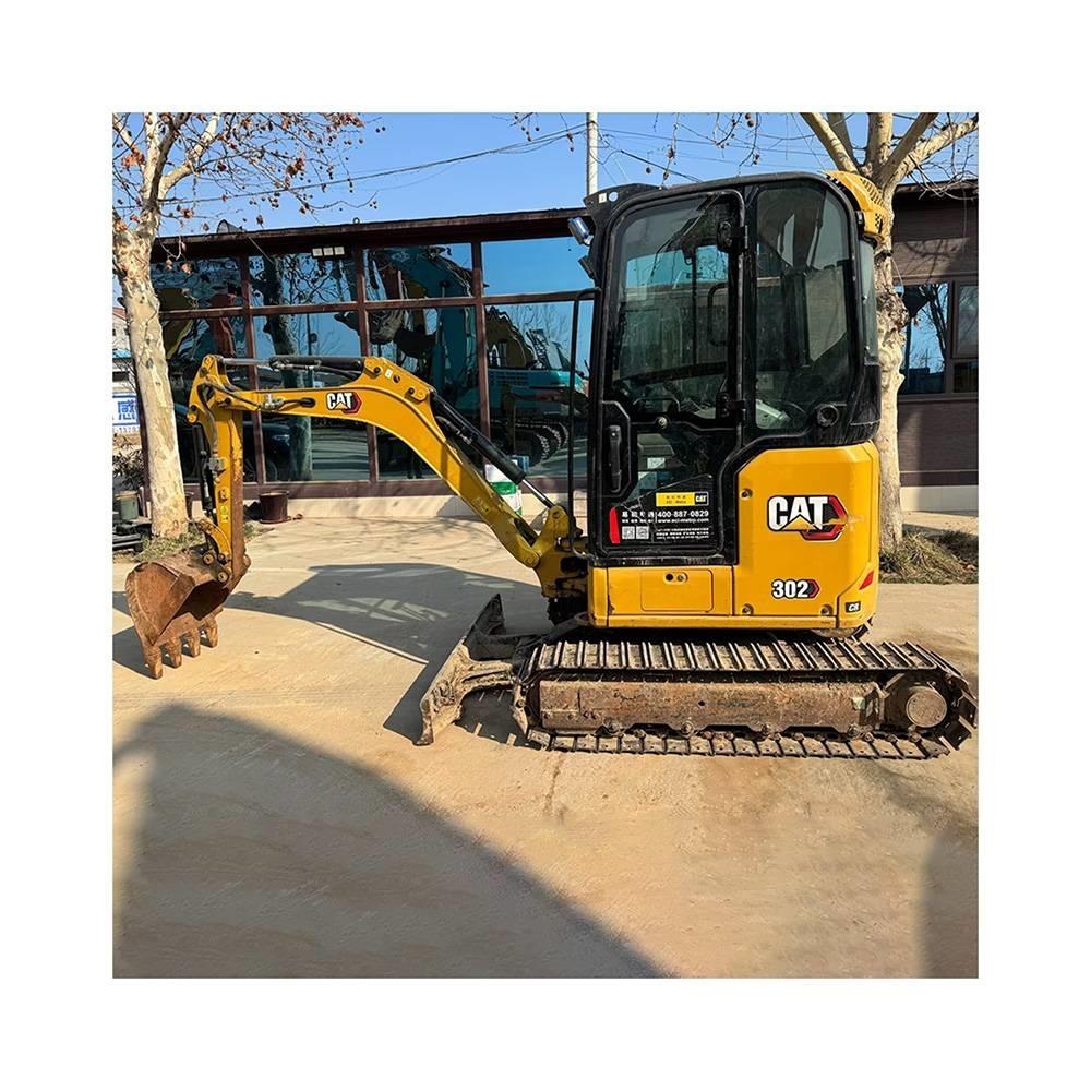 CAT 302 Pelle sur chenilles