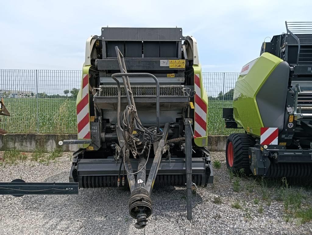 CLAAS Variant 480 RF Presse à balle ronde