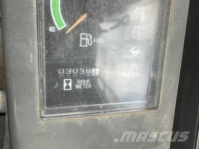 Takeuchi TB 23 R Mini pelle < 7t