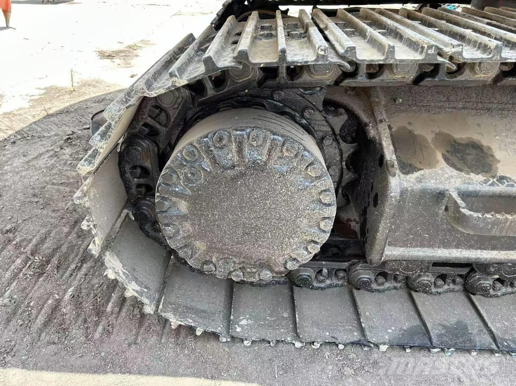 CAT 320 CL Pelle sur chenilles