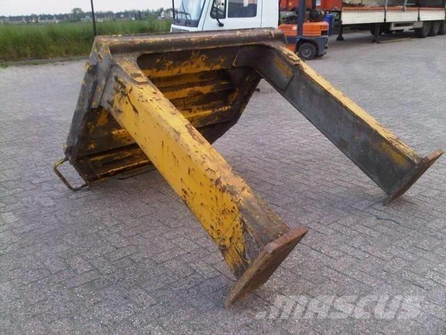 CAT 990 II Châssis et suspension