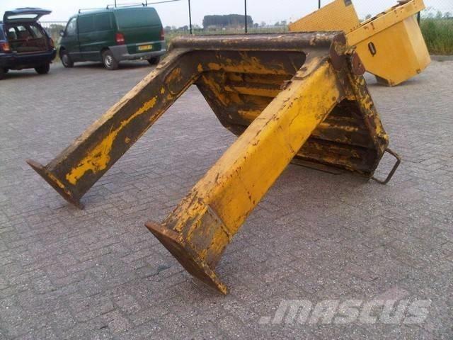 CAT 990 II Châssis et suspension