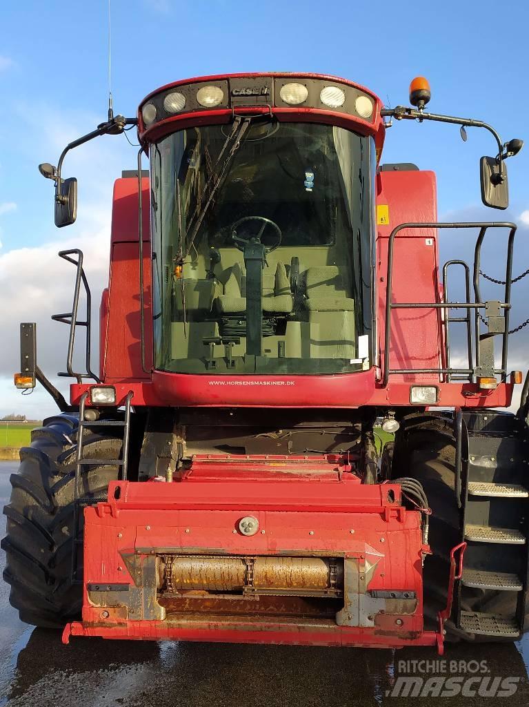 Case IH 7088 Moissonneuse batteuse