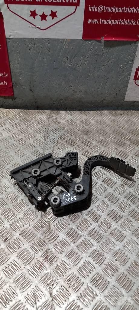 Scania R 480   1753411 Cabines