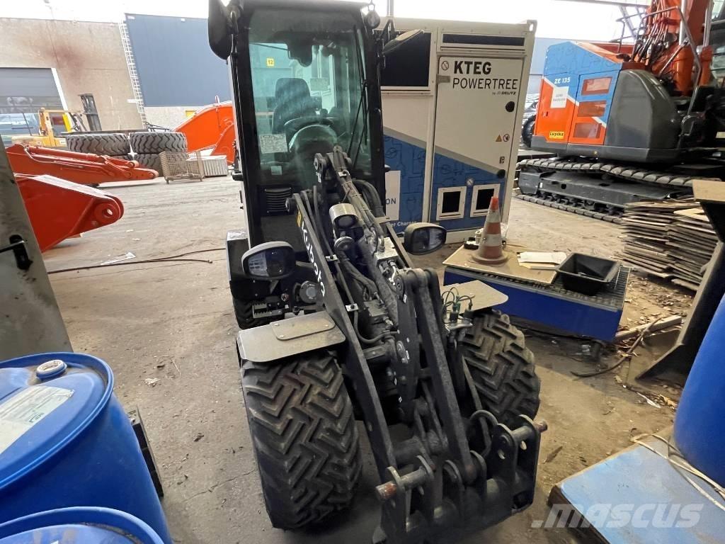 Kubota RT220-2e Chargeuse sur pneus