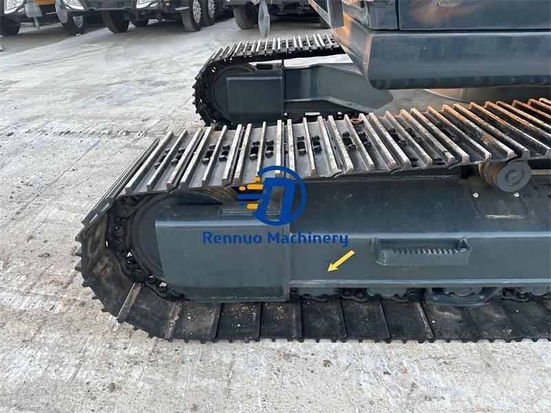 Hyundai HX220 HD Pelle sur chenilles