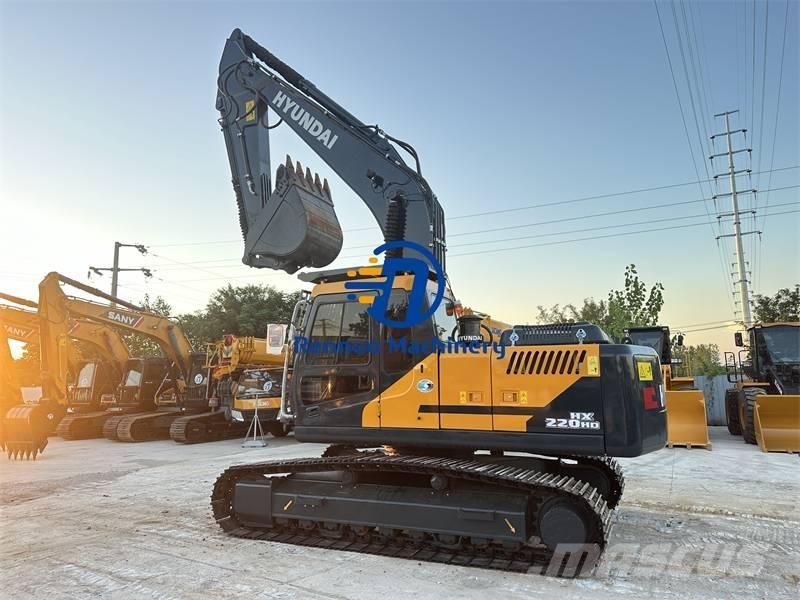 Hyundai HX220 HD Pelle sur chenilles