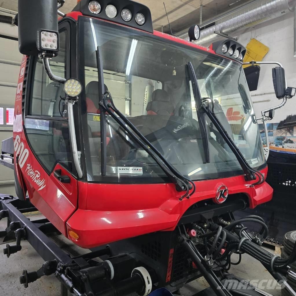 Kässbohrer PB 600 Dameuse