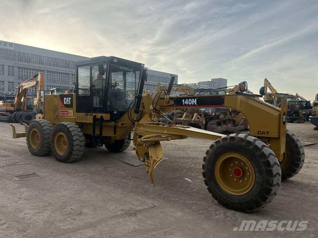 CAT 140H Niveleuse