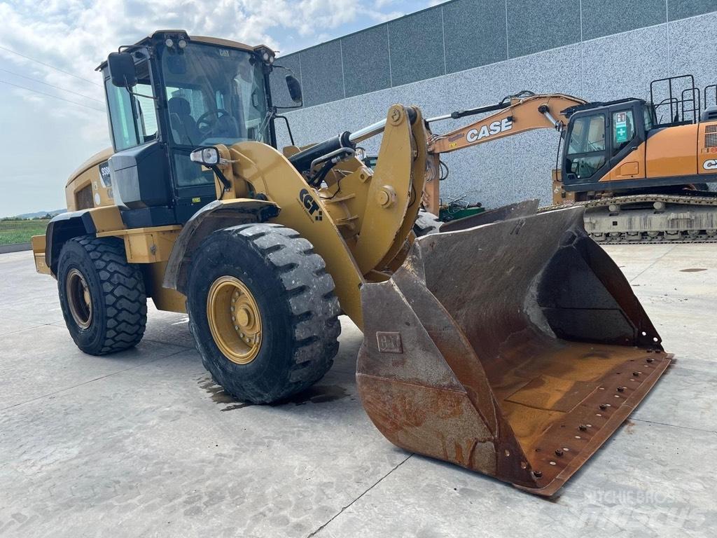 CAT 938 K Chargeuse sur pneus
