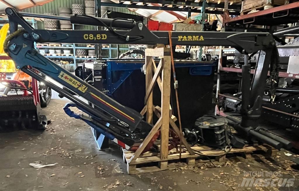 Farma C 8,5 Grue porteuse