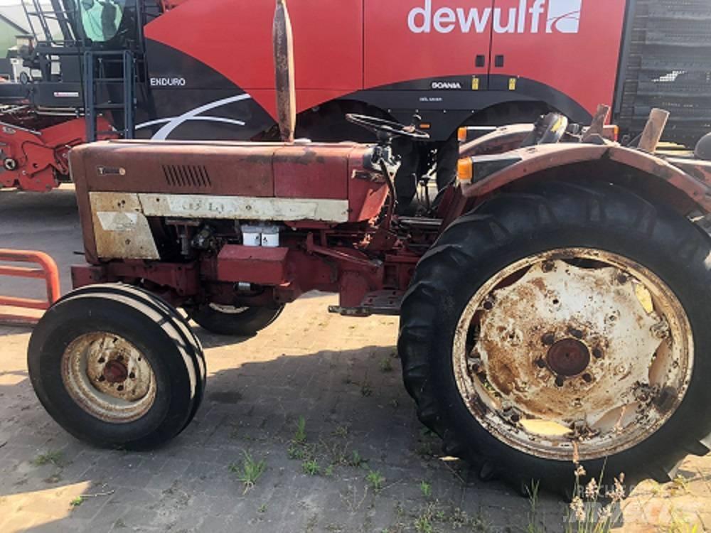 IH 453 Tracteur