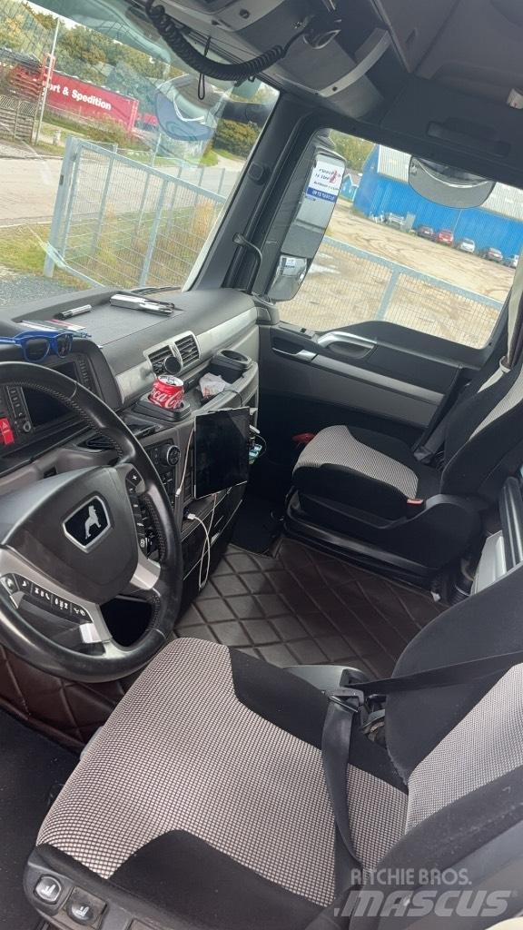 MAN TGX 35.510 Camion ampliroll