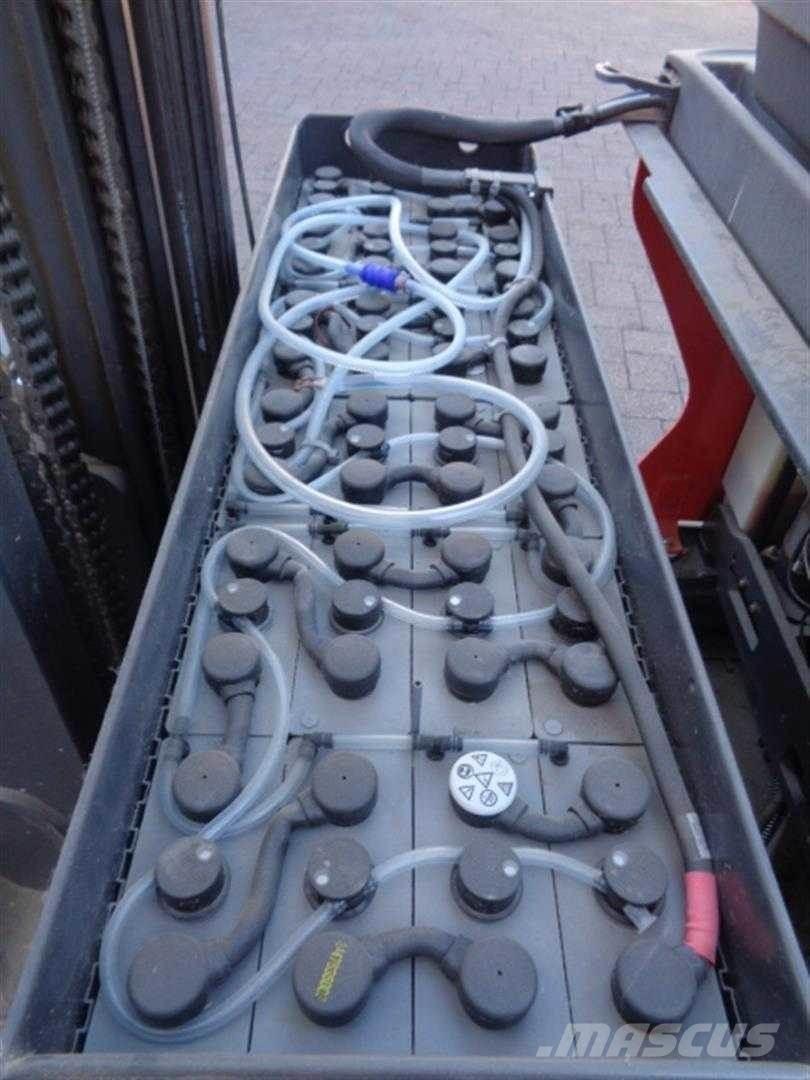 Linde R14HD Chariot à mât rétractable