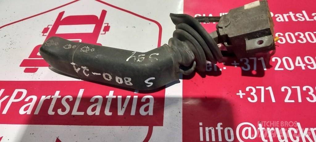 Scania R 420.  1372985 Cabines