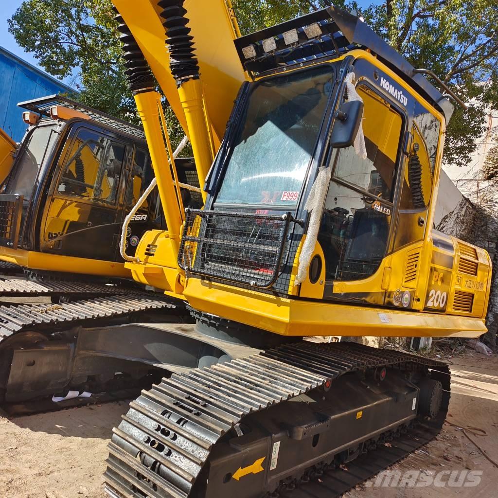 Komatsu PC 200 Pelle sur chenilles