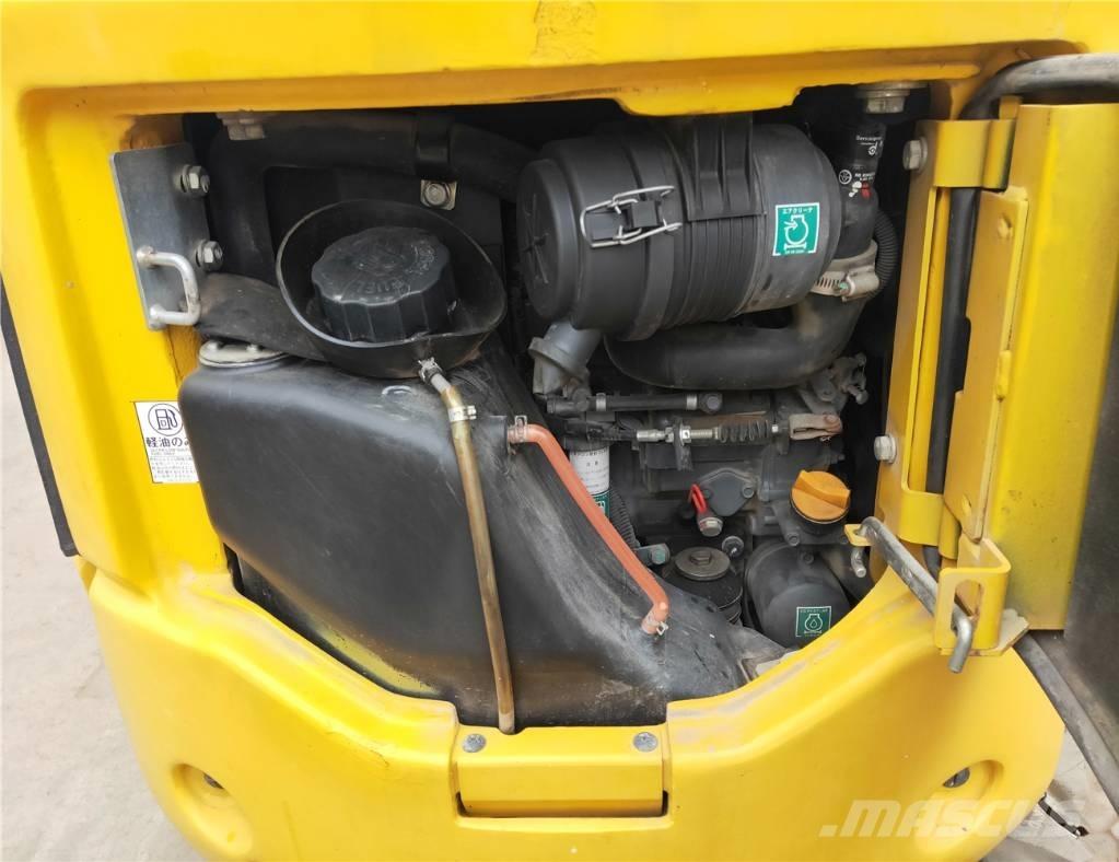 Komatsu PC18MR-3 Mini pelle < 7t