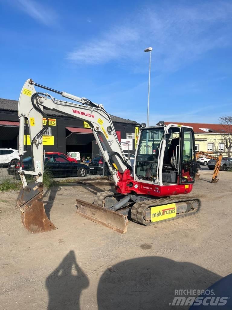 Takeuchi TB260 Mini pelle < 7t