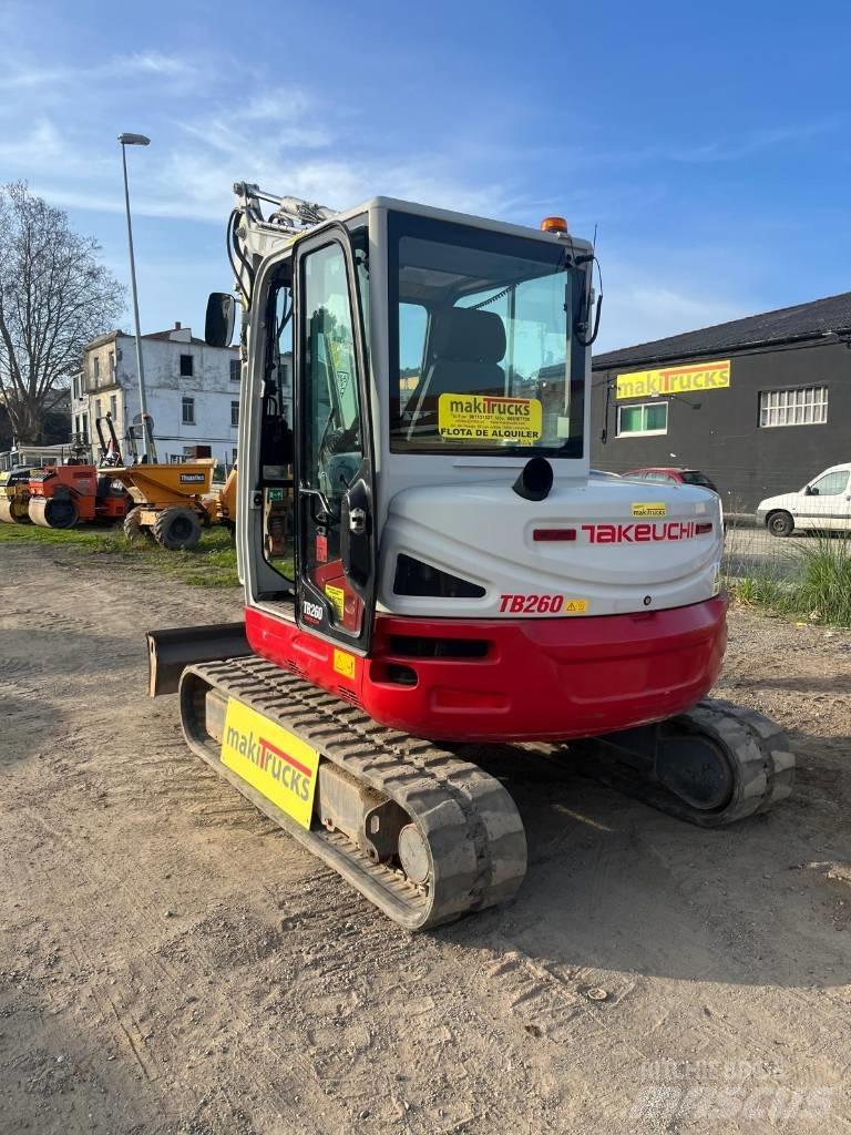 Takeuchi TB260 Mini pelle < 7t