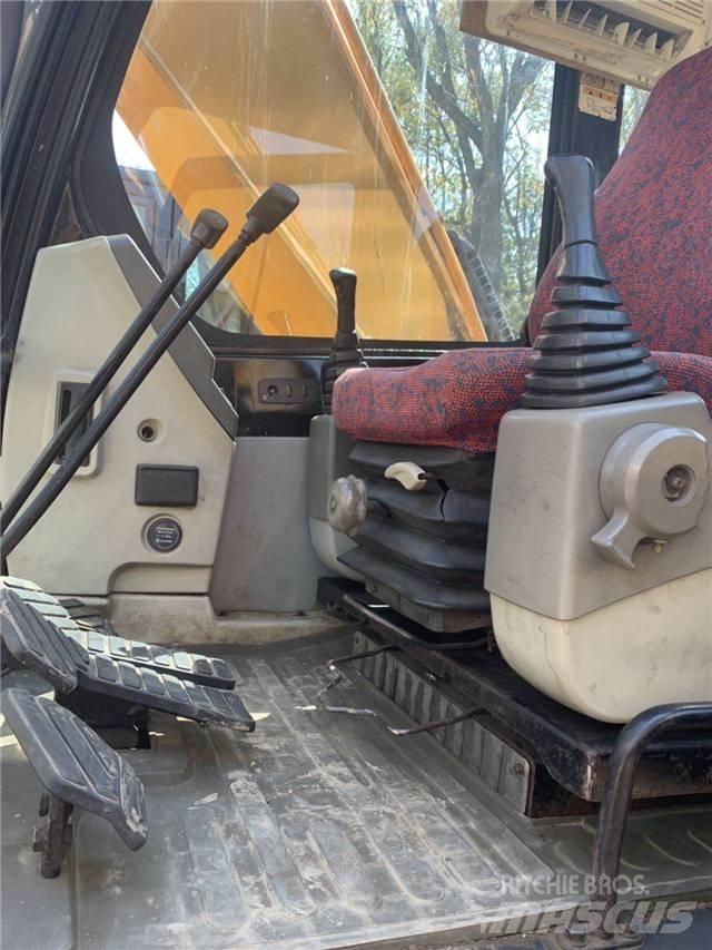 Hyundai R215-7 Pelle sur chenilles