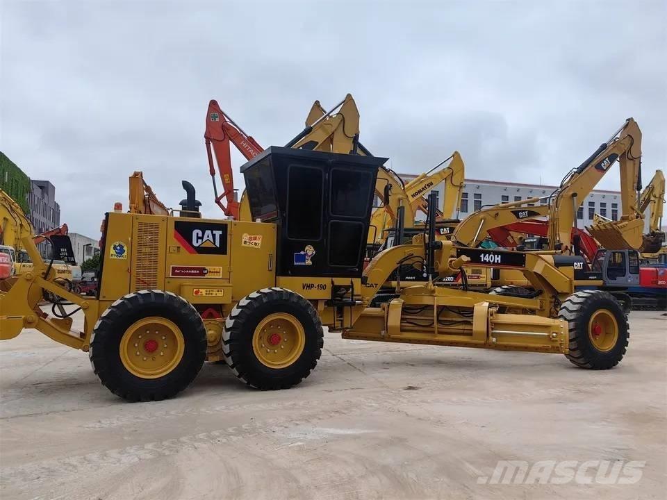 CAT 140H Niveleuse