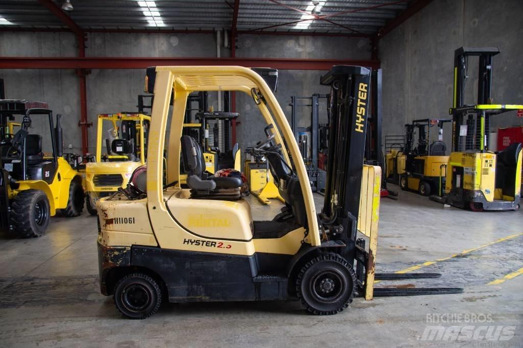 Hyster H2.5CT Chariots GPL