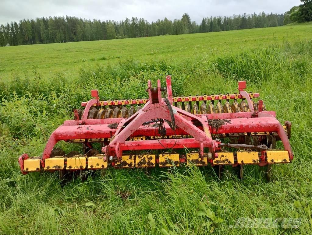 Väderstad CR 3000 Crover crop