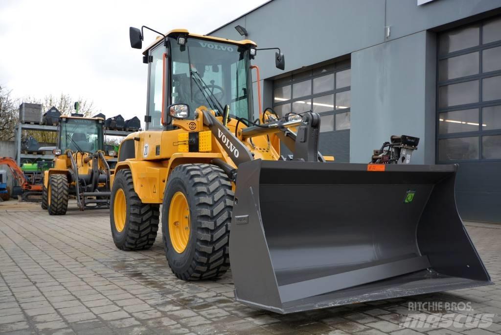 Volvo L 30 H Chargeuse sur pneus