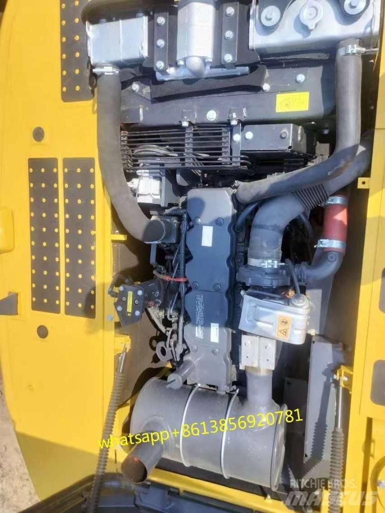 Komatsu PC 220-8 Pelle sur chenilles