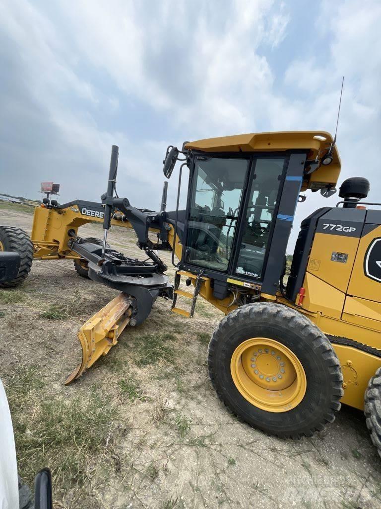 John Deere 772 GP Niveleuse