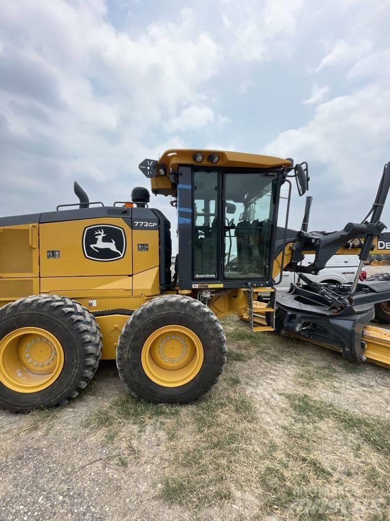 John Deere 772 GP Niveleuse