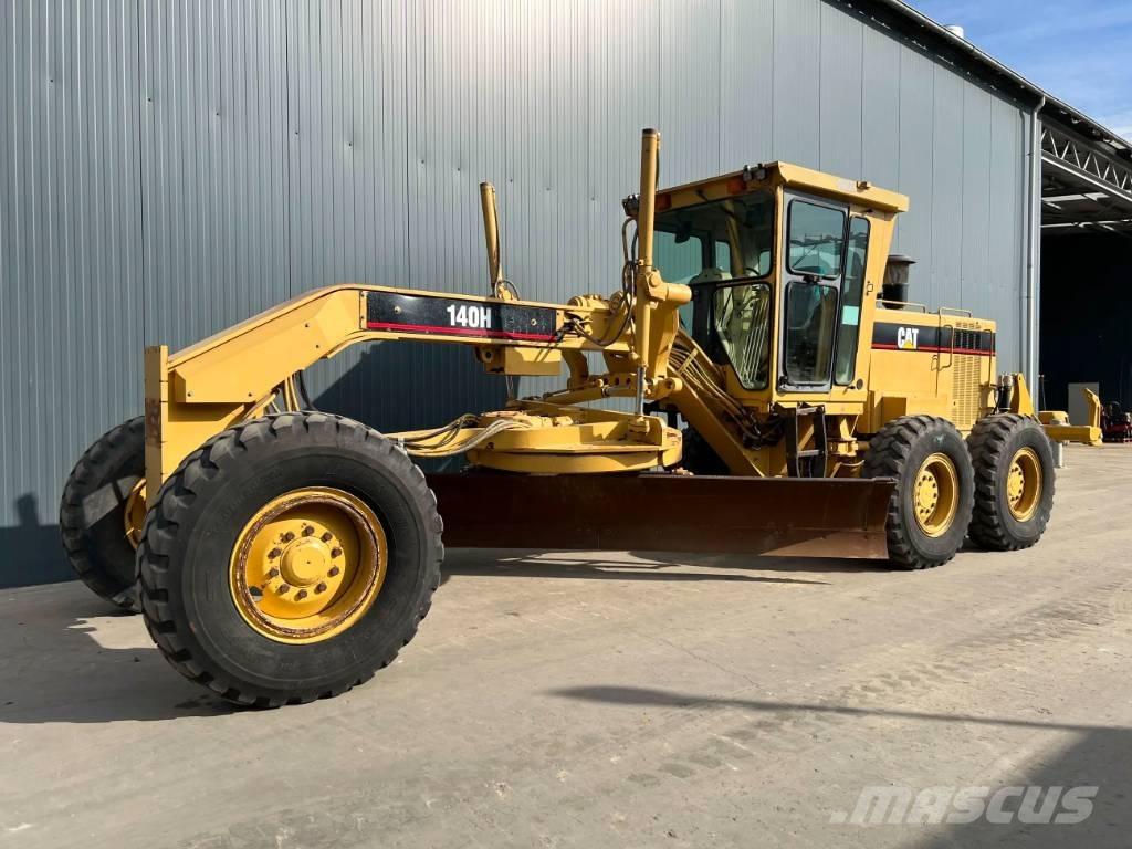 CAT 140H Niveleuse