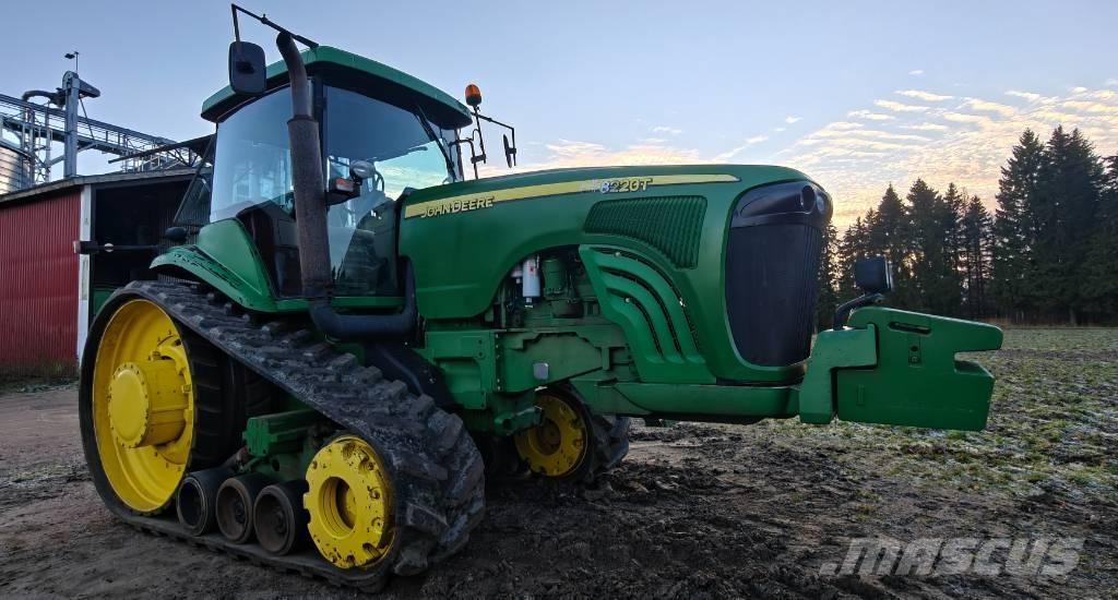 John Deere 8220 T Tracteur