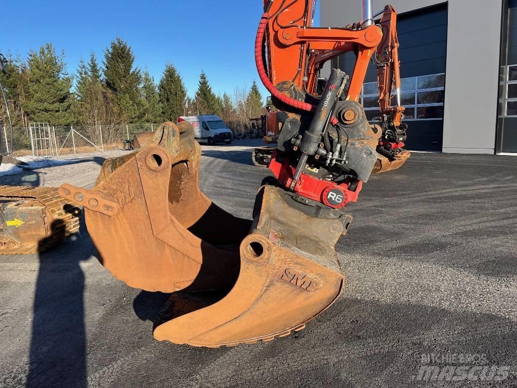 Hitachi ZX 210 LC-6 Pelle sur chenilles
