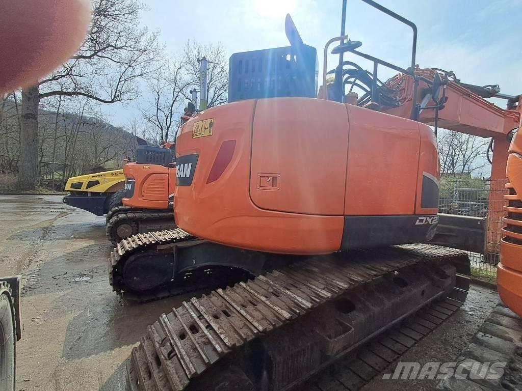 Doosan DX 235 LCR-5 Pelle sur chenilles