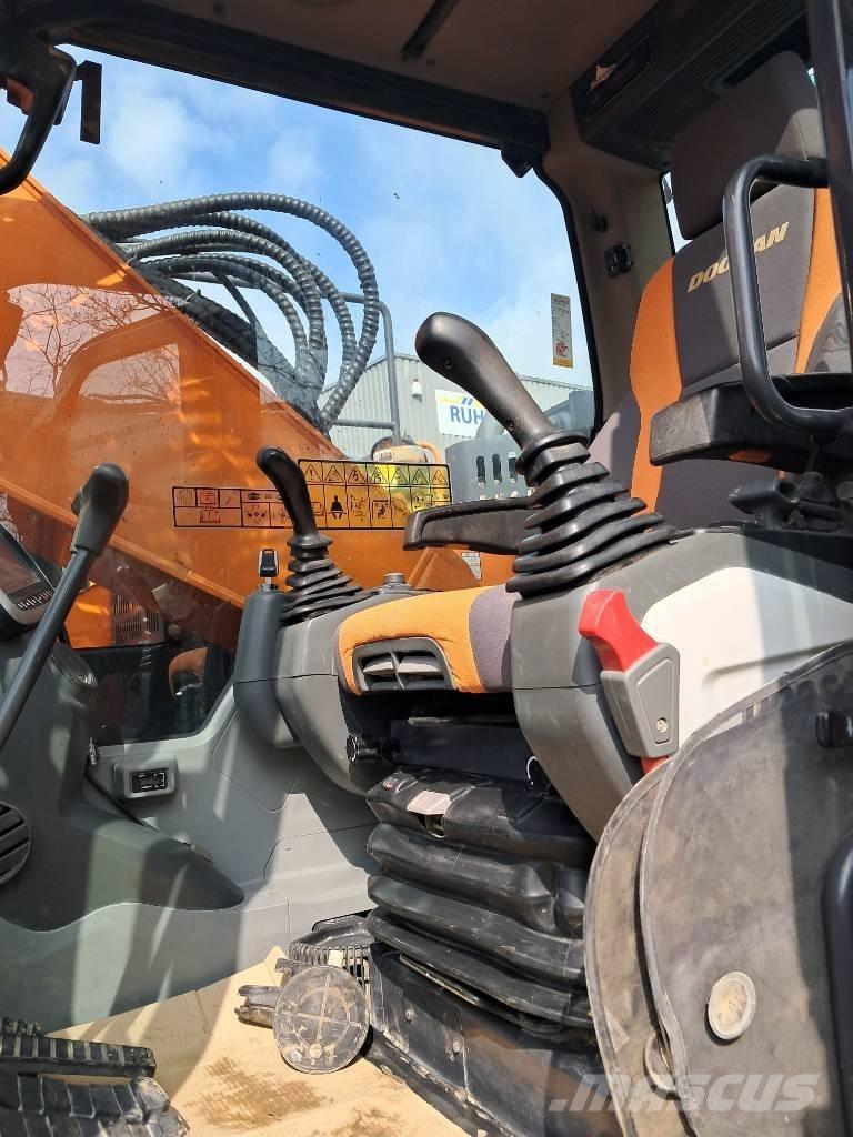 Doosan DX 235 LCR-5 Pelle sur chenilles
