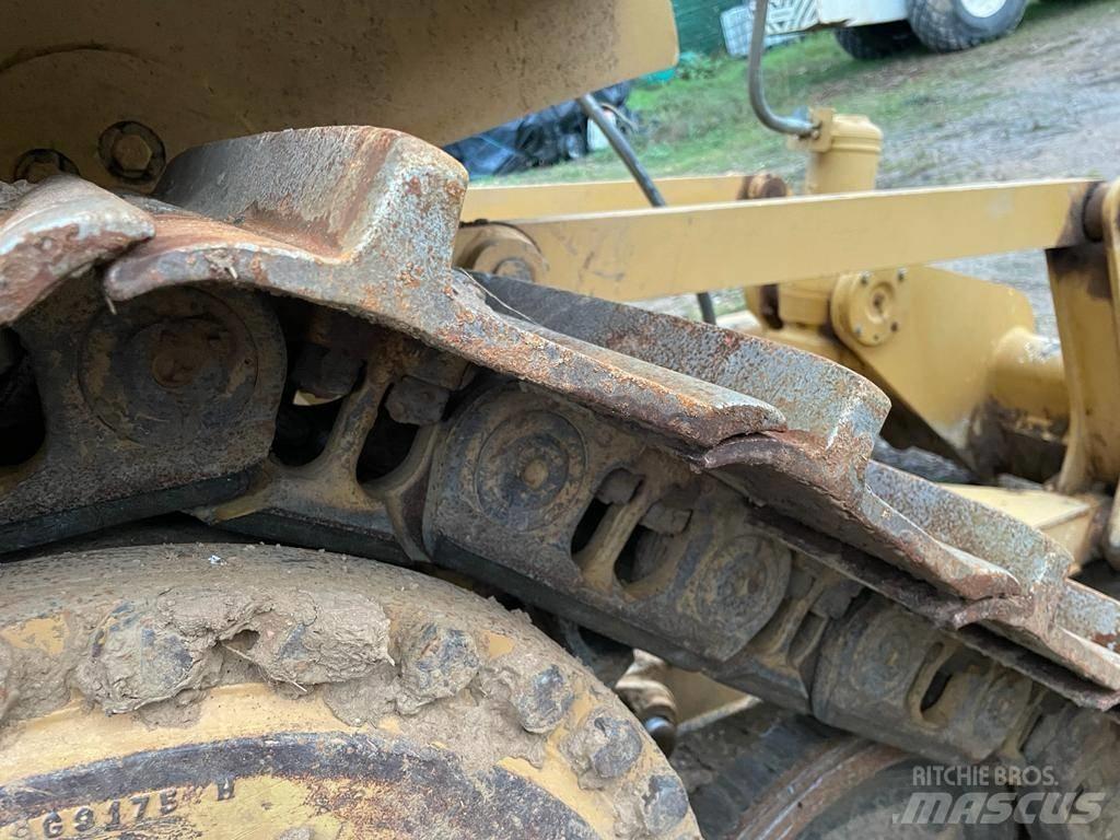 CAT D 6 T XL Bouteurs sur chenilles