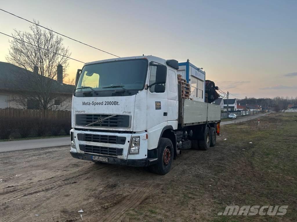 Volvo FH 12 Camion plateau ridelle avec grue