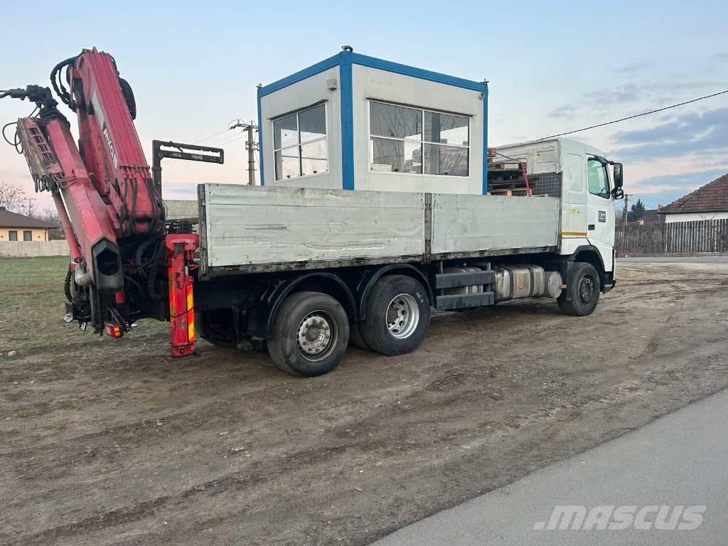 Volvo FH 12 Camion plateau ridelle avec grue