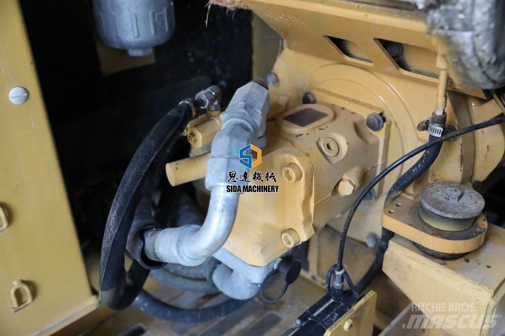 CAT 305.5E2 Mini pelle < 7t