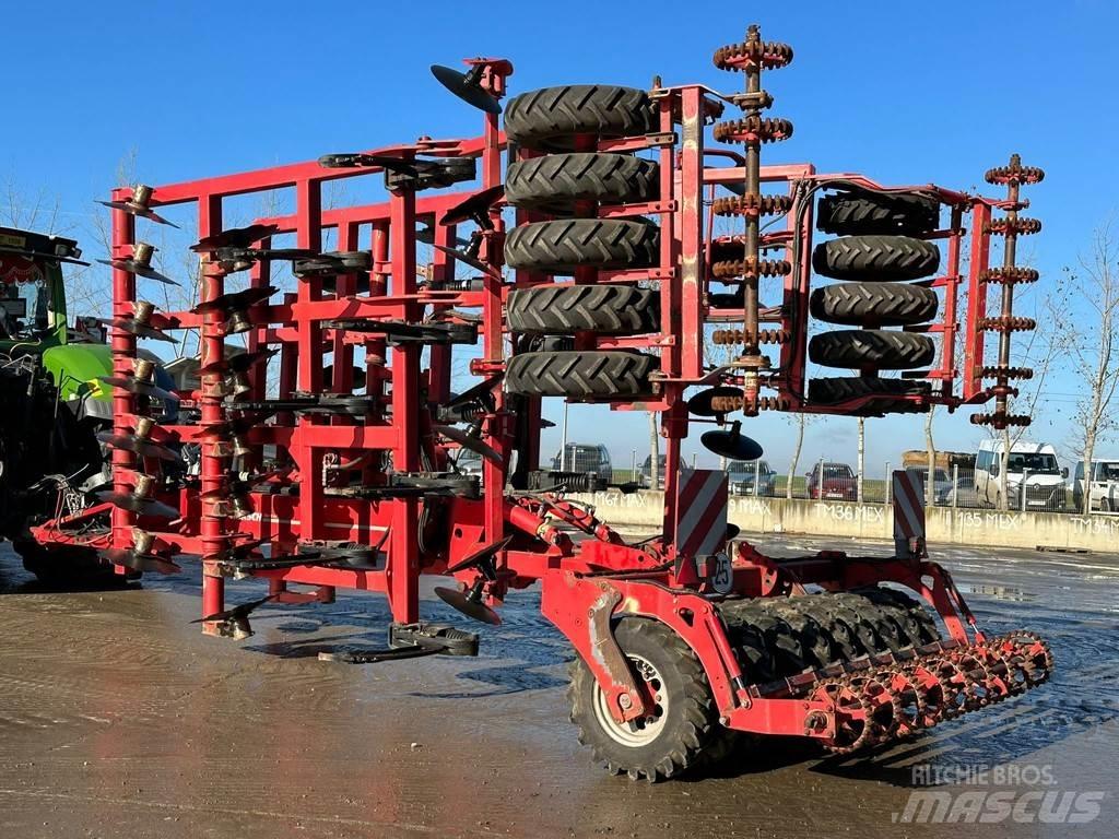 Horsch Tiger 6MT Scarificateur