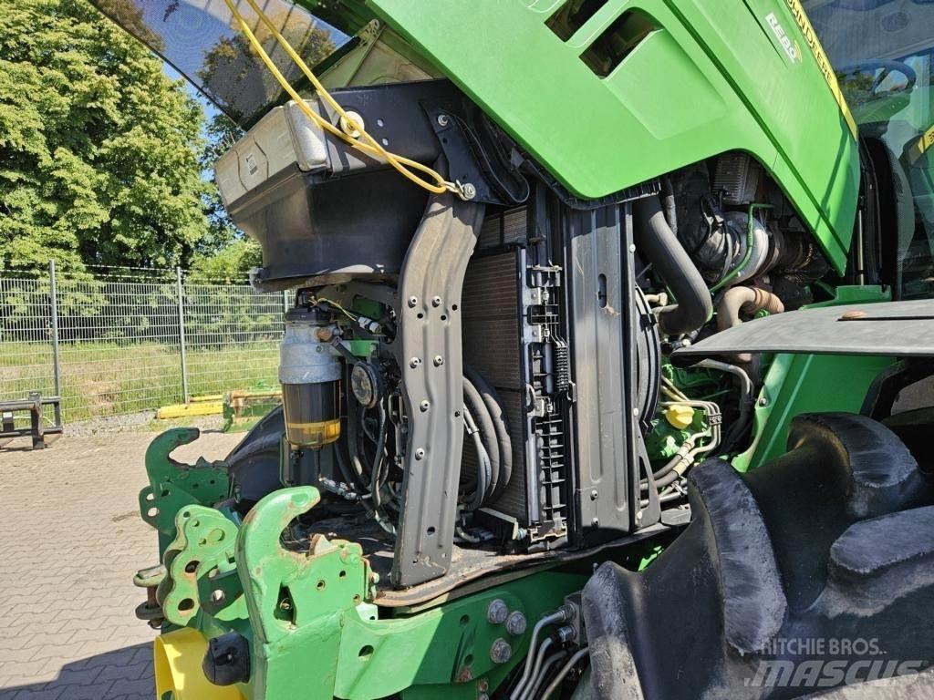 John Deere 6210R Tracteur