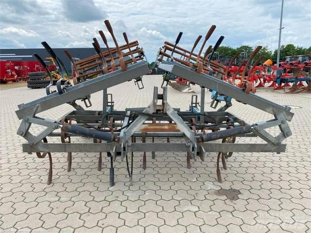  FEDERZINKENGRUBBER Déchaumeur, cultivateur