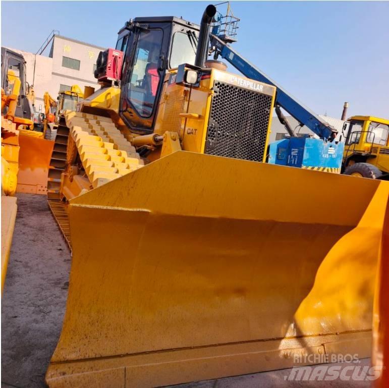 CAT D 6 R Bouteurs sur chenilles