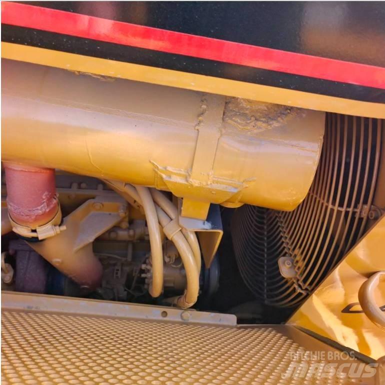 CAT D 6 R Bouteurs sur chenilles