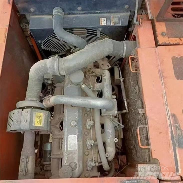 Doosan DX 225 LC-9C Pelle sur chenilles