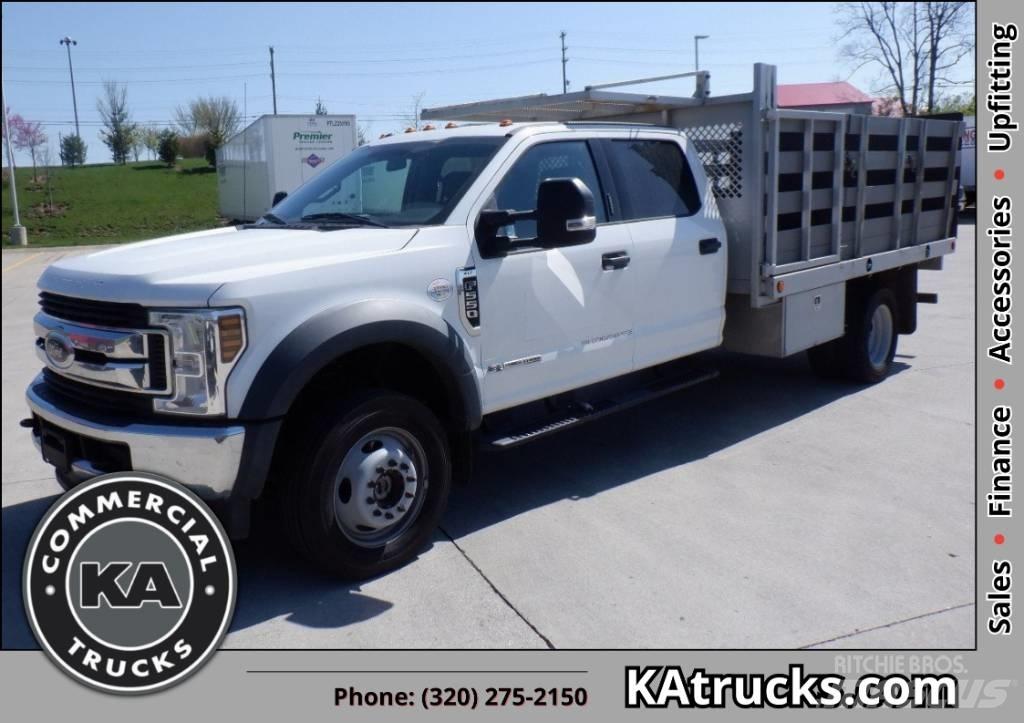 Ford F 550 XLT SD Camion plateau