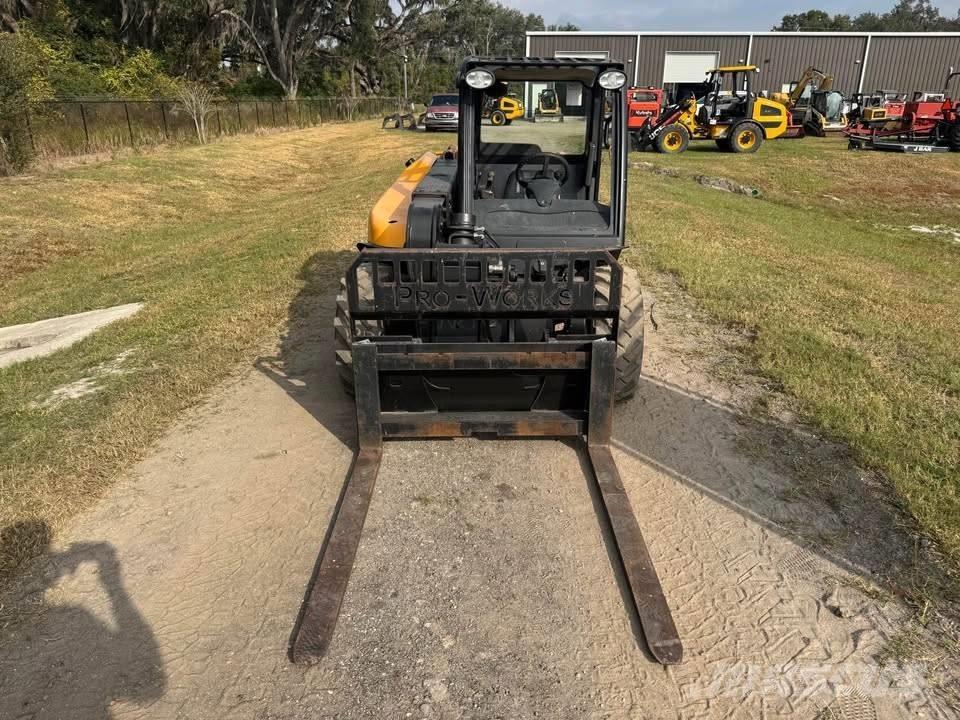 JCB 515-40 Chariot télescopique